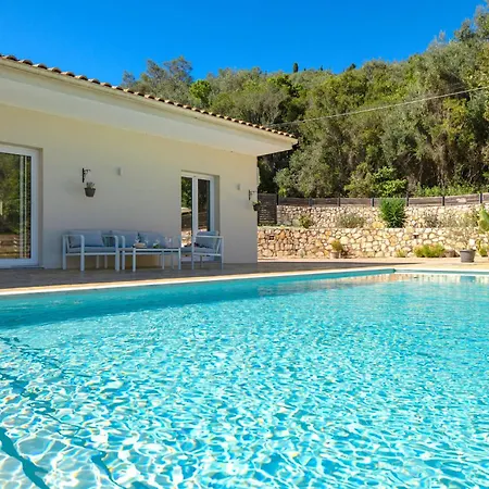 Kambos Saint Stephanos Villa
