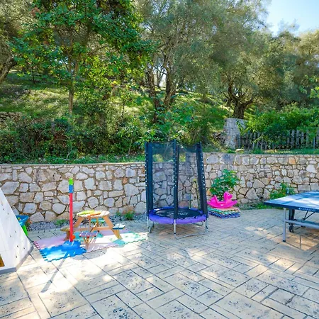 Kambos Saint Stephanos Villa
