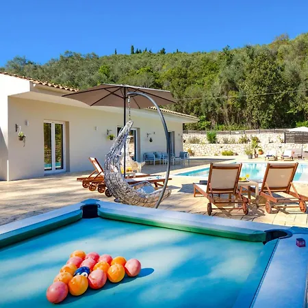 Vila Kambos Saint Stephanos *