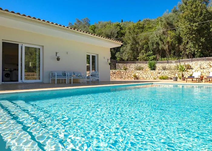 Kambos Saint Stephanos Villa