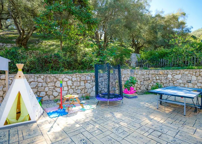 Kambos Saint Stephanos Villa